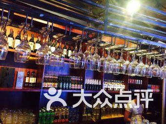 南京酒吧街吃瓜视频大全,揭秘夜生活幕后趣闻